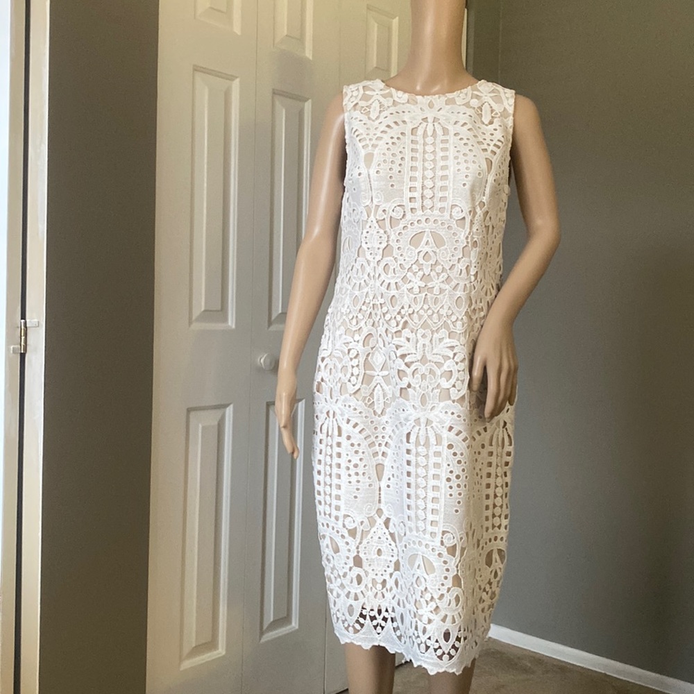 Liz Claiborne size 10 Cream And White cut out dress